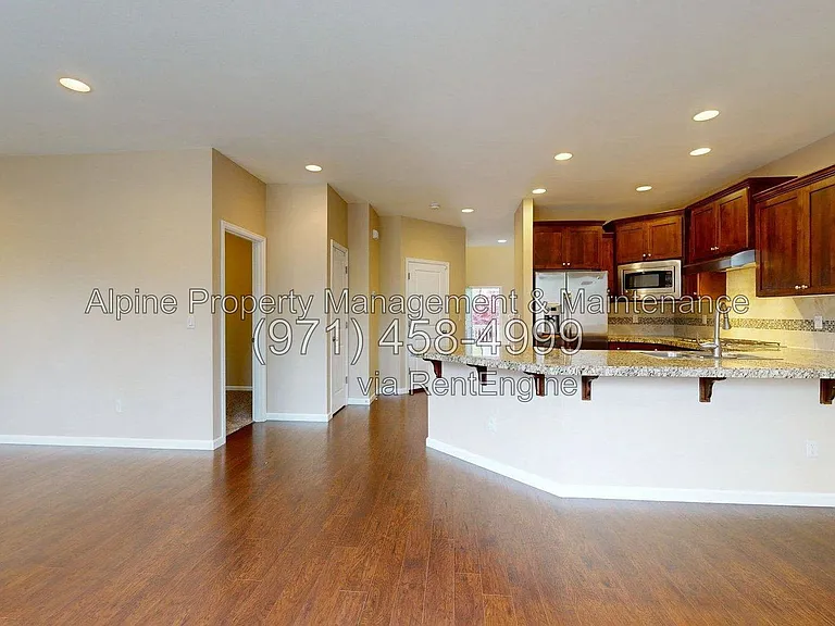 9495 NW Ember Ln — Photo 14