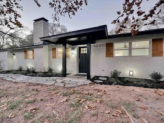 2nd image of 217 Grass Knoll Dr