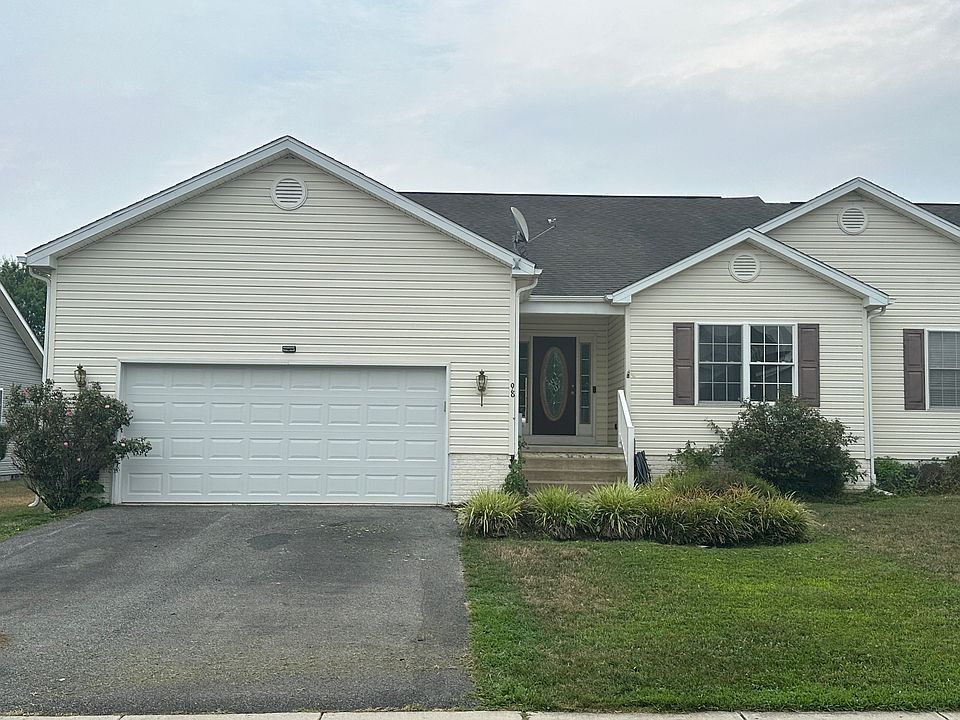 2nd image of 98 Peter Rabbit Dr