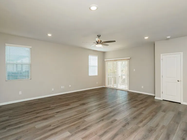 3849 Ivy Path — Photo 5