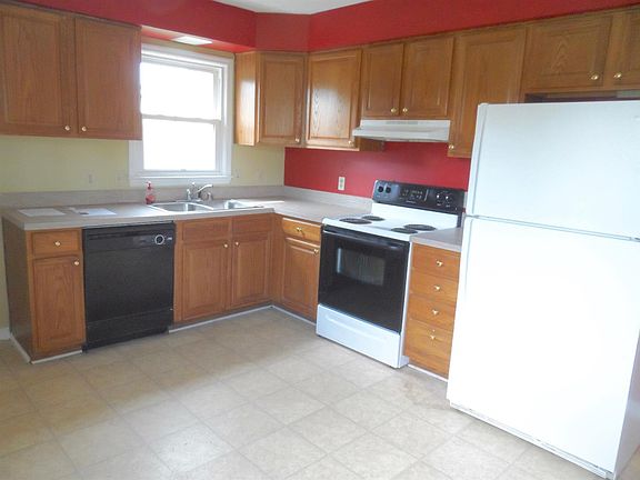 3rd image of 3516 Careto Ct