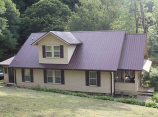 120 Lewis Cove Rd, Whittier, NC 28789