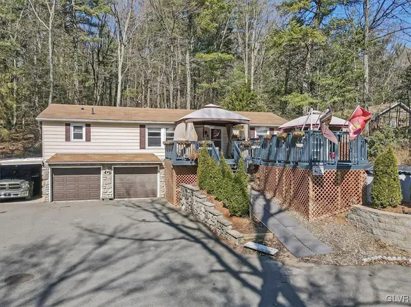 2055 Stagecoach Rd W, Palmerton, PA 18071