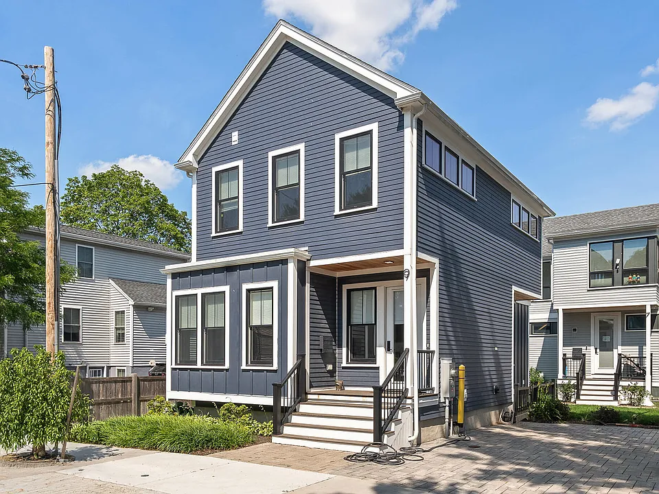 9 Jackson St #9