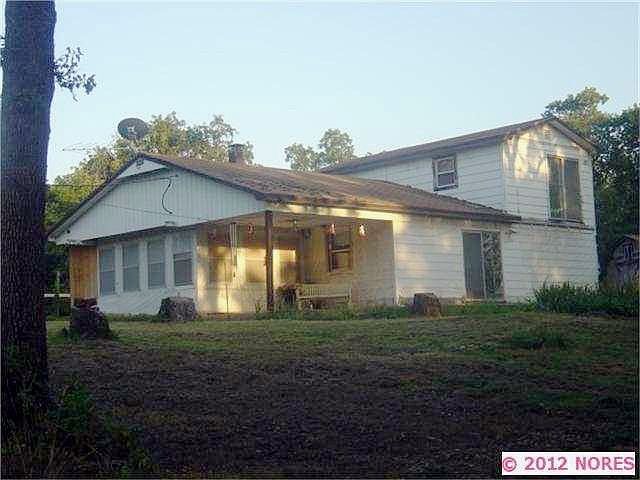 1st image of 408 Pin Oak Dr