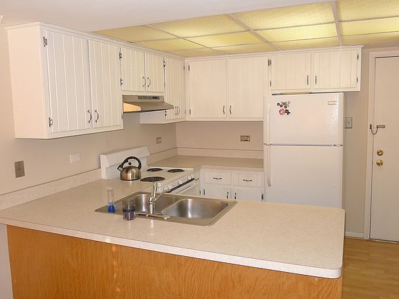2nd image of 9933 Shady Ln #2W