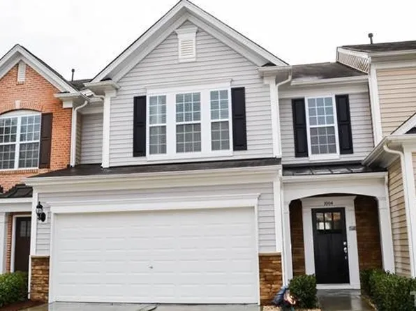 1004 Corwith Dr, Morrisville, NC 27560