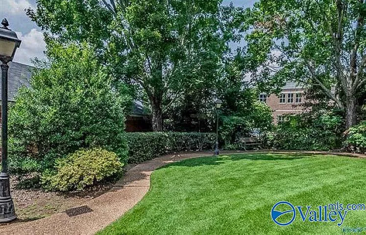 4770 Whitesburg Dr SE #301 — Photo 2