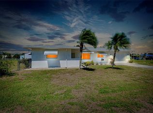 20430 Edgewater Dr, Pt Charlotte, FL 33952