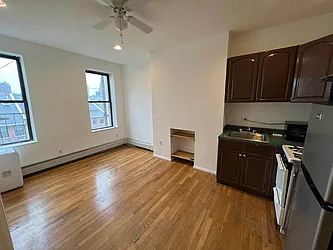 Rented by Best Apartments North Inc