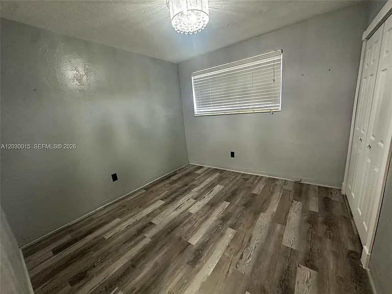 1166 W 24th St — Photo 18