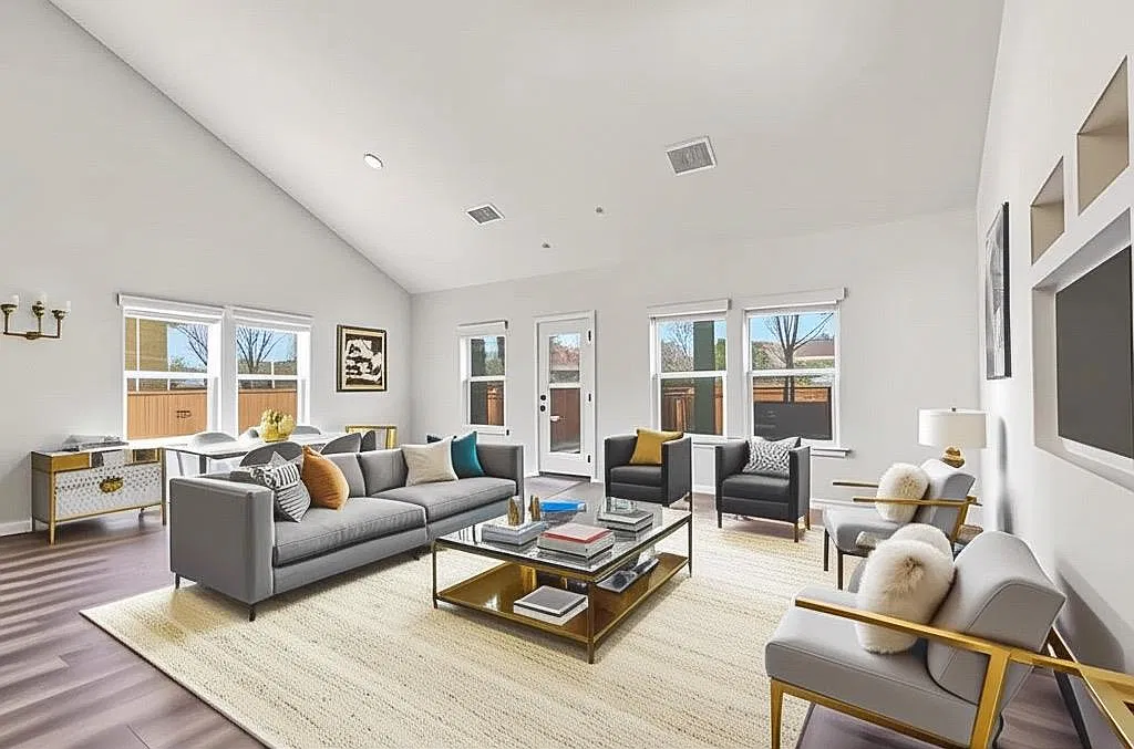 5 bed, 3.5 bath, 2977 sqft, $2,690 — Photo 1