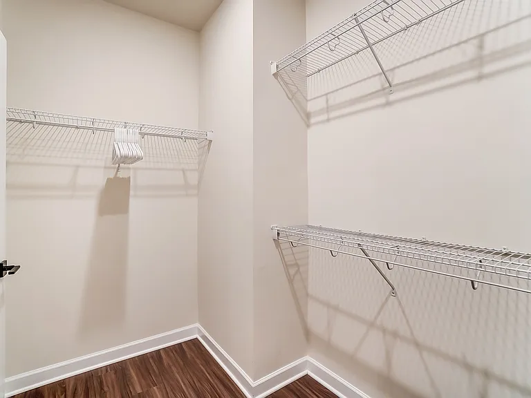 5609 Lavaux Ct — Photo 26