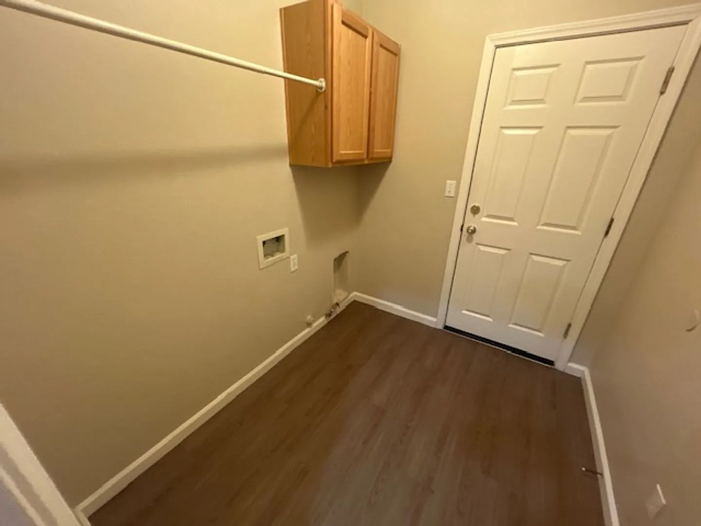 4 Bedroom 2.5 Bathroom in SW Visalia!! — Photo 4
