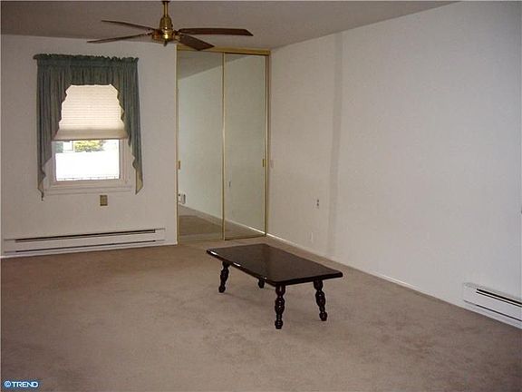 5th image of 5 Cheshire Ct