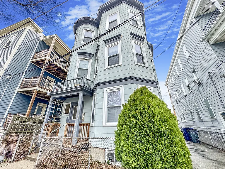 12 Hamlin St #1 — Photo 15