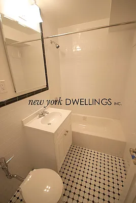 Rented by New York Dwellings LLC | media 21