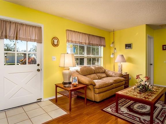 5th image of 2767 Lomond Dr