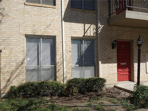 2nd image of 4320 Bellaire Dr S APT 101