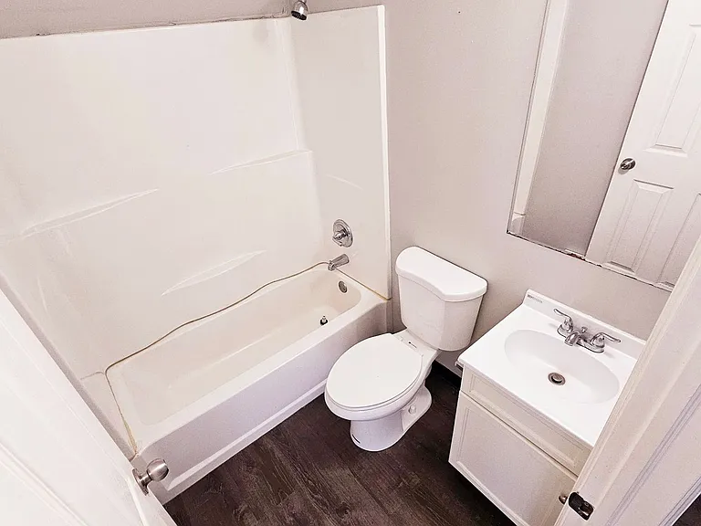38 Baldwin Ave — Photo 2