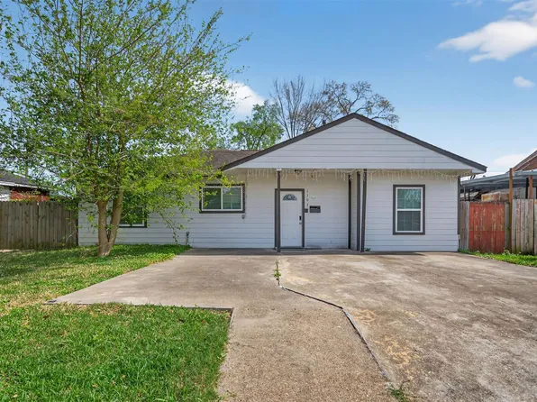 1107 Christine St, Houston, TX 77017