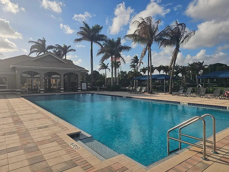 2237 SW Newport Isles Blvd — Photo 47