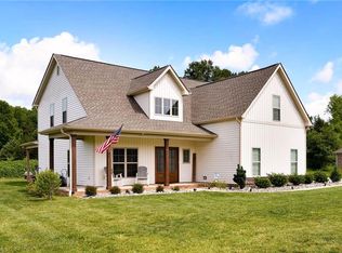 247 Deerwood Dr, Lexington, NC 27295