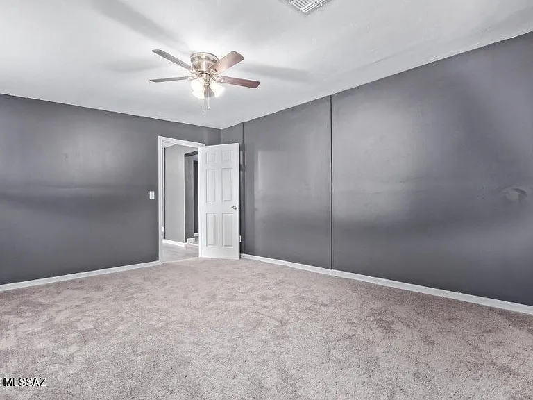 843 E Alturas St — Photo 13