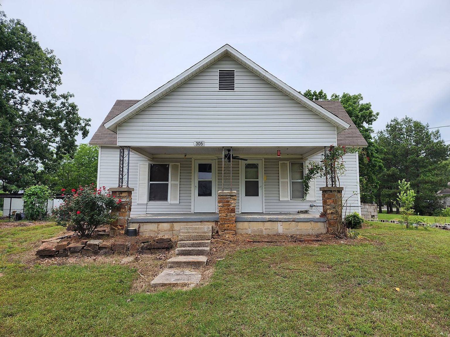 305 N Oak St, Hackett, AR 72937 MLS 11178822 Zillow