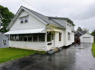 303 Darlington Rd E, Syracuse, NY 13208