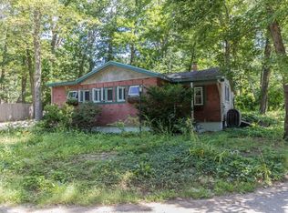 43 Spec Pond Ave, Lancaster, MA 01523