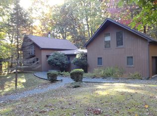 3147 Bear Swamp Rd, East Stroudsburg, PA 18302