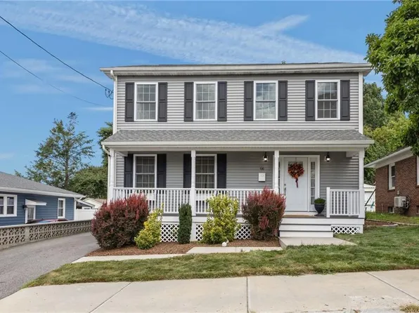 66 Christopher St, Providence, RI 02904