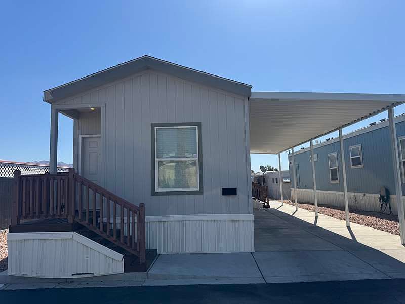 1st image of 4470 E Vegas Valley Dr #40