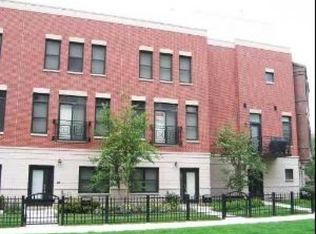 934 W 15th Pl, Chicago, IL 60608