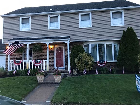 2nd image of 8600 Pacific Ave