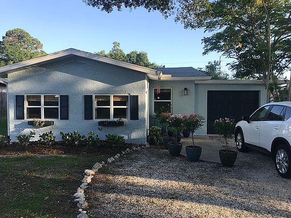 Front Exterior w/ Garage