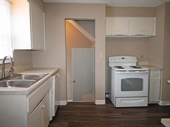 5th image of 2033 Maryland Ave
