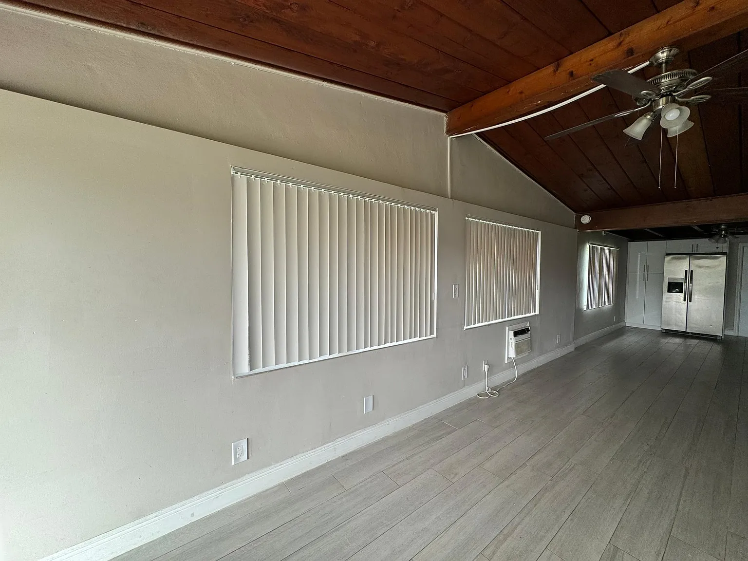 3 bed, 1092 sqft, $3,500 — Photo 3