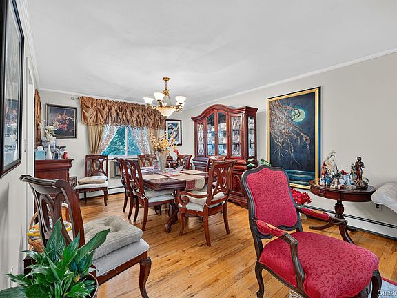 5th image of 2496 Enid Court