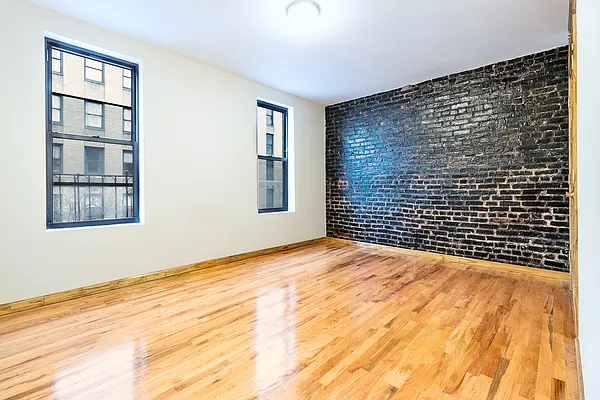 Rented by Compass | media 2