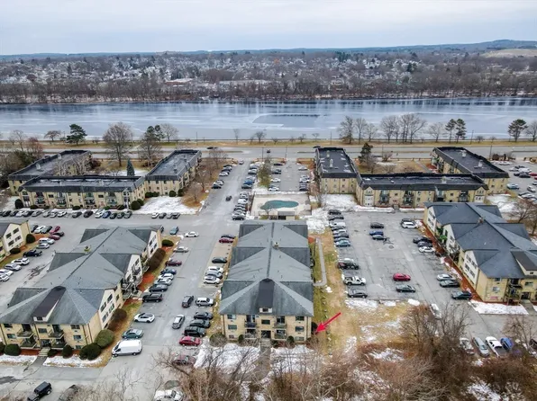 311 Pawtucket Blvd Unit 9, Lowell, MA 01854