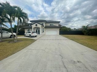 15571 SW 157th St, Miami, FL 33187