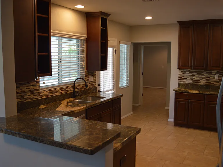 8221 E Windsor Ave — Photo 4