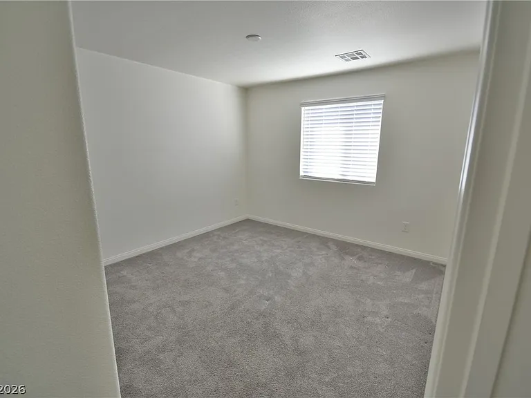 3041 Lake Como Ave — Photo 21