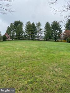 Doe Run Ln, Lancaster, PA, 17603