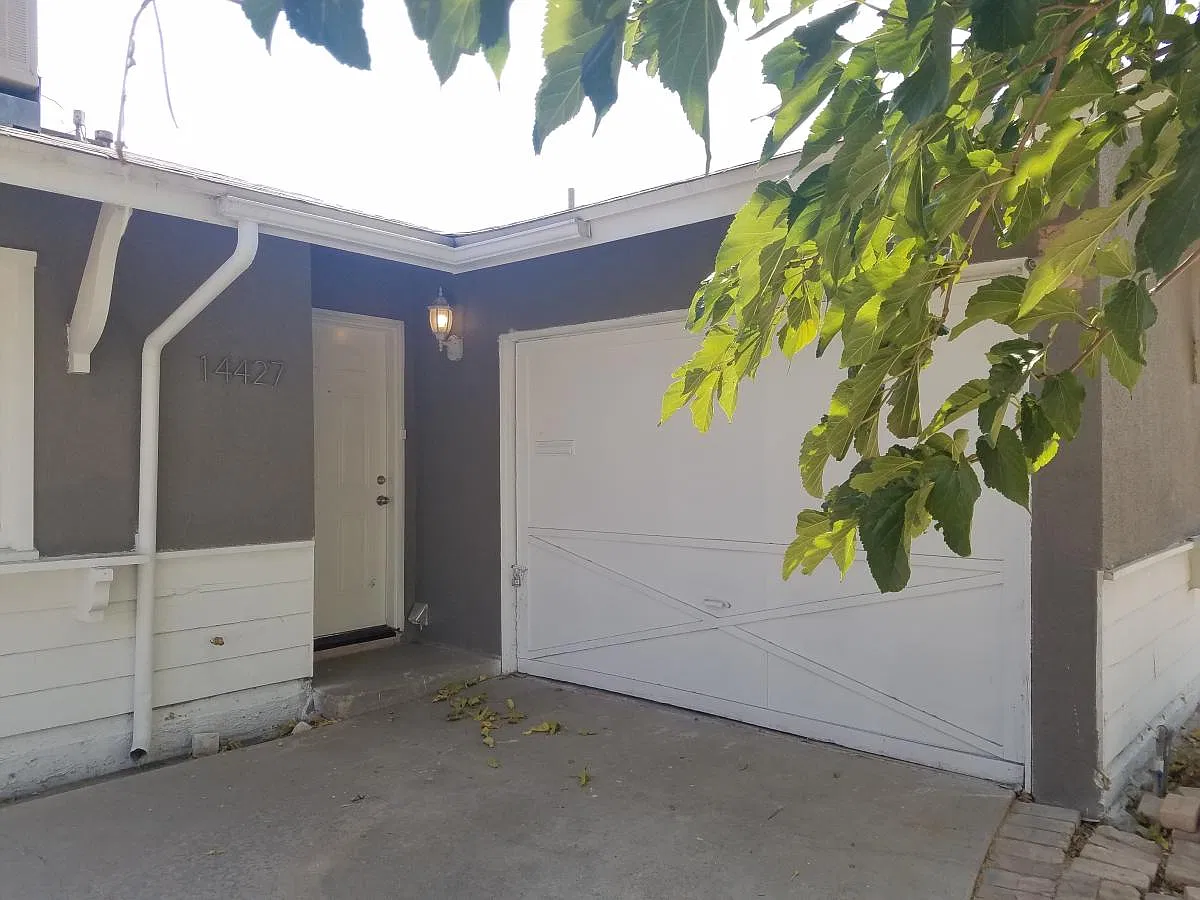 14427 Saint Andrews Drive — Photo 1