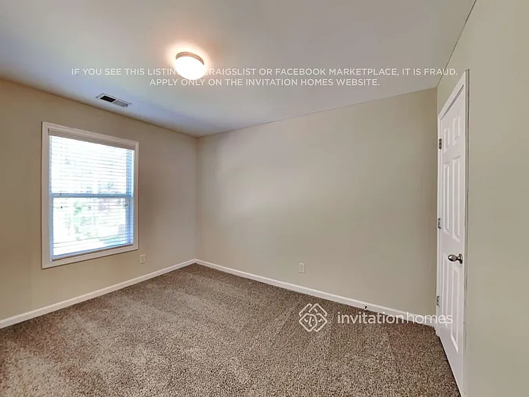 760 Summerstone Ln — Photo 16
