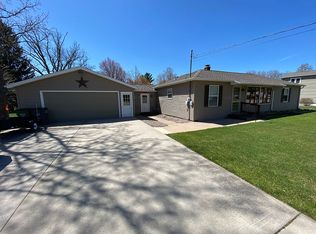 1120 Township Ave, Wisconsin Rapids, WI 54494
