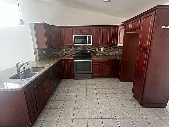 4th image of 3524 Asheboro Ln